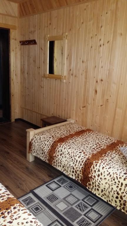 Буковеньки Гостинний Дім Та Котеджі Bukovel Exterior photo