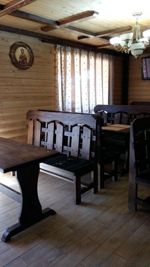 Буковеньки Гостинний Дім Та Котеджі Bukovel Exterior photo