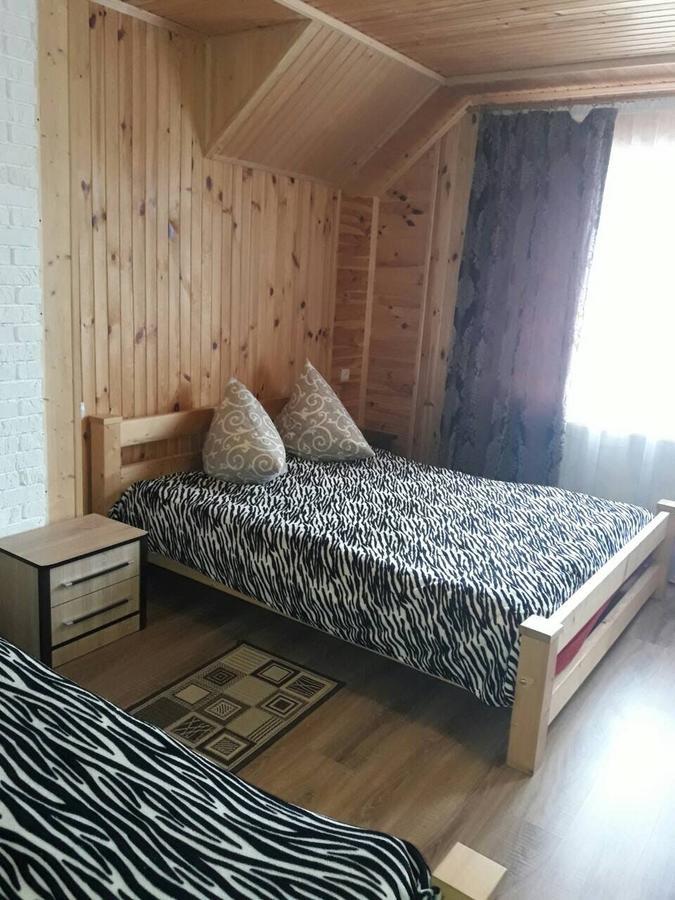 Буковеньки Гостинний Дім Та Котеджі Bukovel Exterior photo