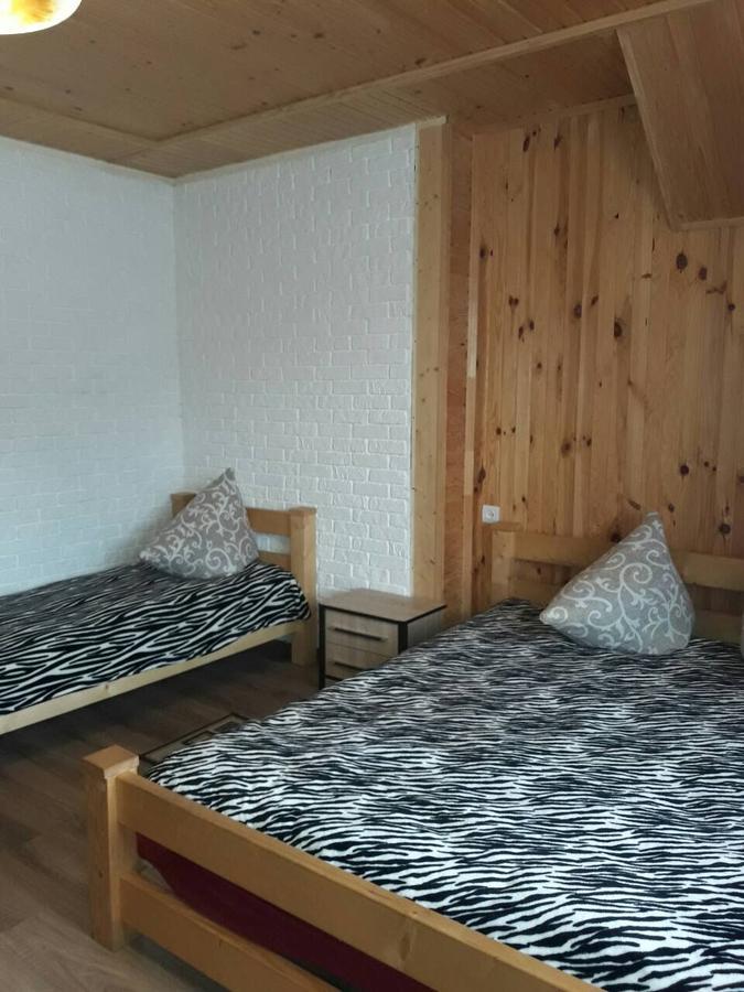 Буковеньки Гостинний Дім Та Котеджі Bukovel Exterior photo