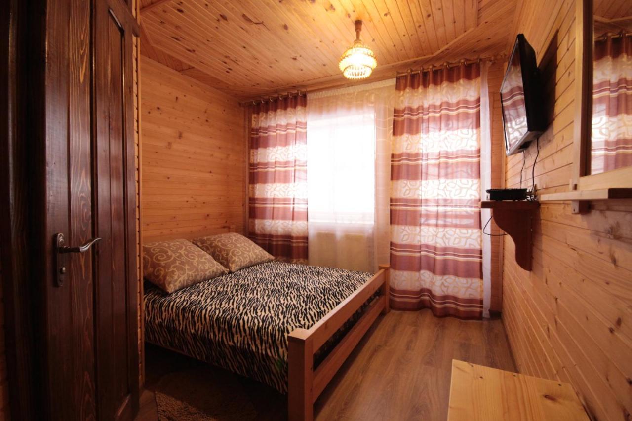 Буковеньки Гостинний Дім Та Котеджі Bukovel Exterior photo