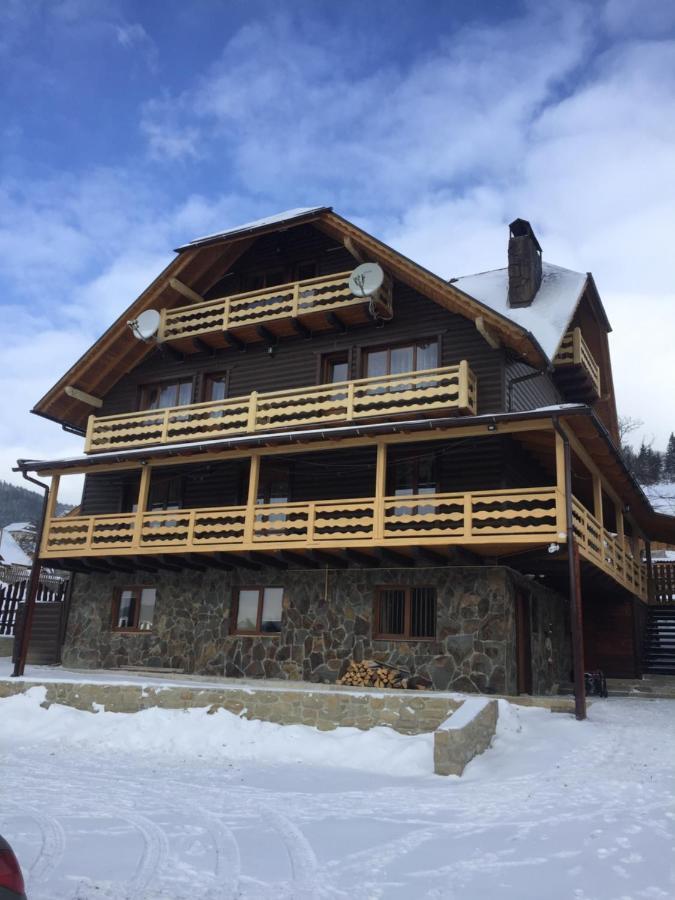 Буковеньки Гостинний Дім Та Котеджі Bukovel Exterior photo